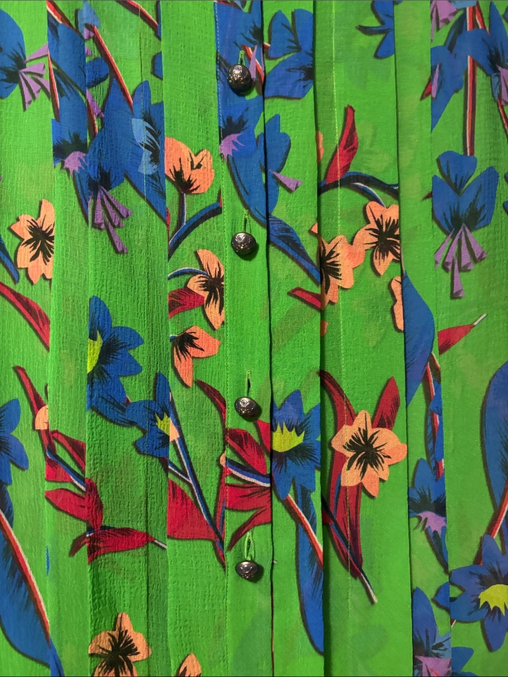 Etro Milano 100%silk Green Floral blouse with Blue and Coral Accents - Picture 5 of 7